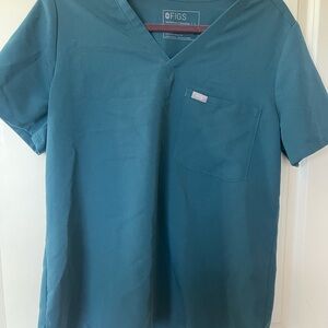 Figs One pocket scrub top Large
